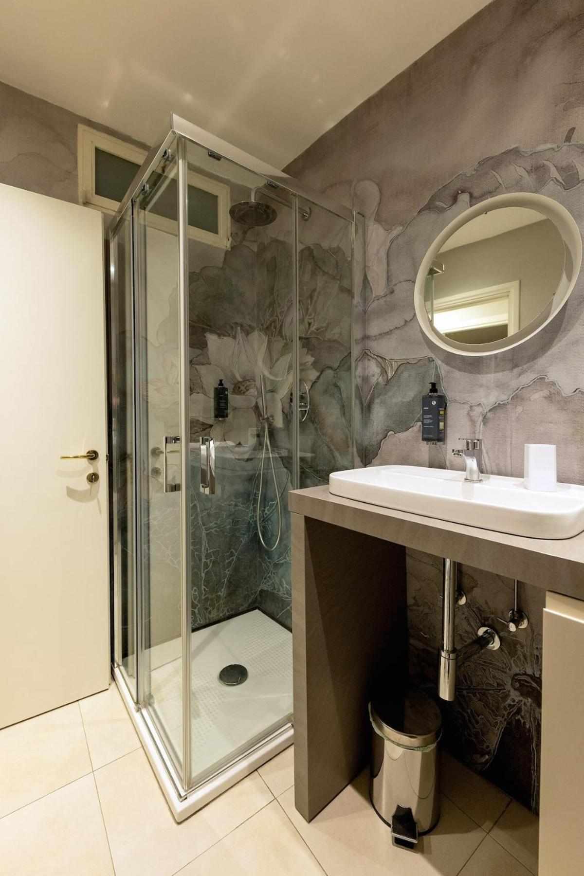 Sant'Anna Studio Apartment Parma Exteriör bild